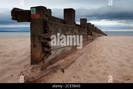 An inspirational sign attached to a groyne on Portobello beach. Stock Photo