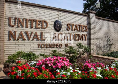 Annapolis, MD 08/21/2020: Outside view of the Naval Academy in Annapolis, MD . Image shows USNA seal and United States Naval Academy Founded 1845 writ Stock Photo