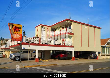 WILDWOOD, NJ -21 JUL 2020- View of a Doo Wop style motel located in the Wildwoods Shore Resort Historic District in New Jersey, United States. Stock Photo