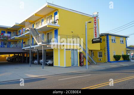 WILDWOOD, NJ -21 JUL 2020- View of a Doo Wop style motel located in the Wildwoods Shore Resort Historic District in New Jersey, United States. Stock Photo