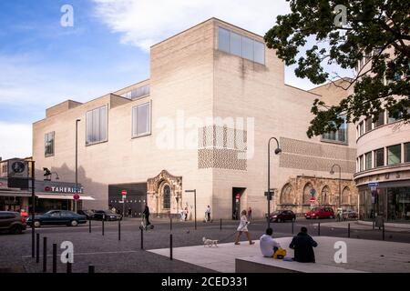 diocesan art museum Kolumba in the city, architect Peter Zumthor, Cologne, Germany.  das Erzbischoefliche Dioezesanmuseum Kolumba in der Innenstadt, A Stock Photo