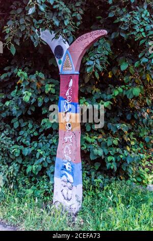 National Cycle Network painted milepost on the towpath of the Leeds- Liverpool Canal, Shipley, West Yorkshire, England Stock Photo