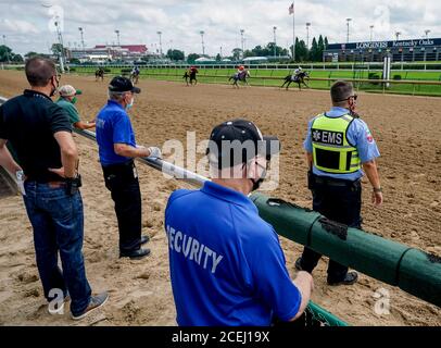 Louisville, KY, USA. 1st Sep, 2020. September 1, 2020: Enforceable exercises as horses prepare ...