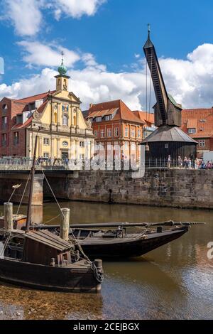 The old town of Lüneburg, historical harbor crane, timber crane, on the river Ilmenau, in the historical harbor district, Lower Saxony, Germany, Stock Photo