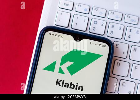 Brazil. 4th July, 2020. In this photo illustration the Klabin logo displayed on a smartphone. Credit: Rafael Henrique/SOPA Images/ZUMA Wire/Alamy Live News Stock Photo
