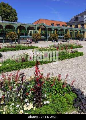 Blumengarten in Großer Garten der barocken Herrenhäuser Gärten, Hannover, Niedersachsen, Deutschland, Europa flower garden in Great Garden of baroque Stock Photo