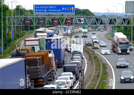 Bristol, UK. 2nd Sep, 2020. People returning to work after lockdown face delays and a long commute. A crash on the M5 near the Avonmouth Bridge developed into a six mile traffic jam. Pictured is the end of the jam near Cribbs Causeway. Credit: JMF News/Alamy Live News Stock Photo