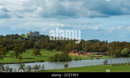 Belvoir, Lincolnshire, UK - Belvoir Hunt Kennels and lake in the shadow of Belvoir Castle Stock Photo