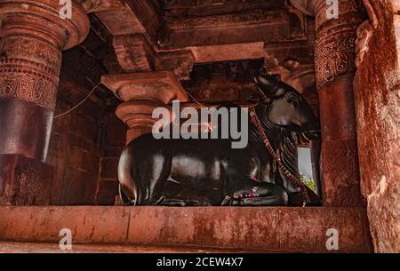 virupaksha temple Pattadakal huge bull the shiva vehicle in hindu methodology. It's one of the UNESCO World Heritage Sites and complex of 7th and 8th Stock Photo