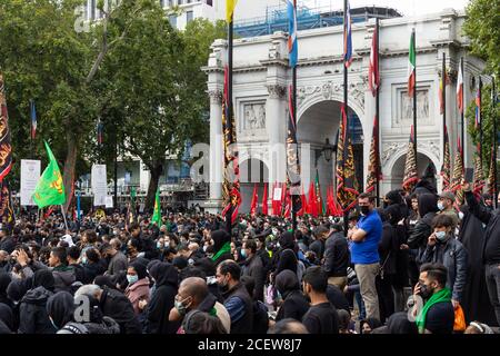 Crowd Gathered At Marble Arch During Ashura Day Event For Shia Muslims ...