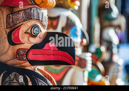 Alaska totem pole carving art sculture store in tourist travel attraction town on Alaska cruise. Ketchikan, Juneau, Skagway stores and shops selling Stock Photo