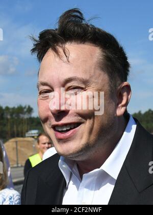 03 September 2020, Brandenburg, Grünheide: Elon Musk, head of Tesla, speaks to media representatives at the Tesla Gigafactory construction site In Grünheide near Berlin, a maximum of 500,000 vehicles per year are to roll off the assembly line from July 2021 - and according to the car manufacturer's plans, the maximum is to be reached as quickly as possible. Photo: Julian Stähle/dpa-Zentralbild/dpa Stock Photo