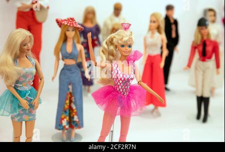 Barbie objects discount