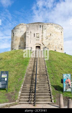 13th century Clifford's Tower (Keep of York Castle), Tower Street, York, North Yorkshire, England, United Kingdom Stock Photo