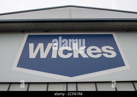 Slough, Berkshire, UK. 3rd September, 2020. A Wickes store in Slough. Queues outside many retail stores have stopped since the introduction of wearing face coverings in shops was mandatory by the Government. Credit: Maureen McLean/Alamy Stock Photo