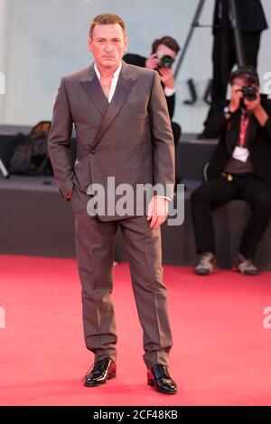 Palazzo del Cinema, Lido, Venice, Italy. 3rd Sep, 2020. Benoit Magimel poses on the red carpet at the a screening of Amants ( Lovers ). Picture by Credit: Julie Edwards/Alamy Live News Stock Photo