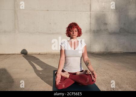 Hand buddha mudra Cut Out Stock Images & Pictures - Alamy