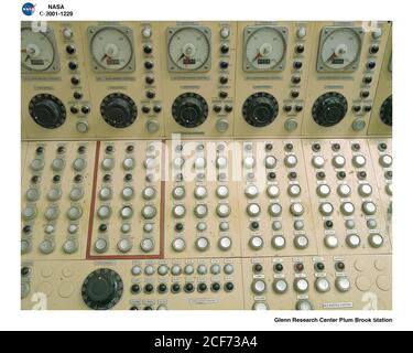 This close-up of the right side of the control panel in the reactor control room shows the controls for the manual operation of the shim rods. Each rod has its own speed dial, meter, indicator lights, control buttons, and scram button. The buttons within the square on the left-hand side controlled the regulating rod that could activate a junior 'scram' (a partial scram using only one regulating rod). It was designated within the box so that operators could quickly locate the rod's control buttons in case of emergency. The full scram buttons, which dropped all the control rods simultaneously, w