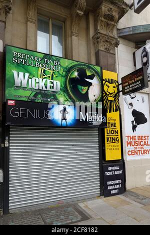 London, England, UK. Theatre ticket agent in Leicester Square, closed during the COVID pandemic, August 2020 Stock Photo