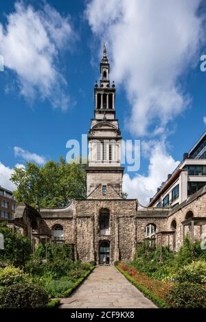 Axial view of tower seen from the east. Christopher Wren churches - Christchurch Greyfriars, London, United Kingdom. Architect: Sir Christopher Wren, Stock Photo