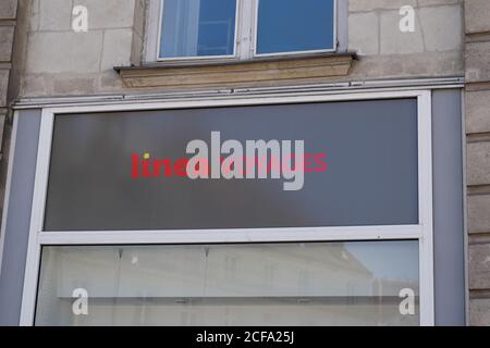 Bordeaux , Aquitaine / France - 09 23 2019 : linea voyages logo sign of travel agency network office store Stock Photo