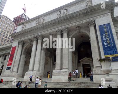 The New York Public Library, Bryant Park, Manhattan, New York City, United States Stock Photo