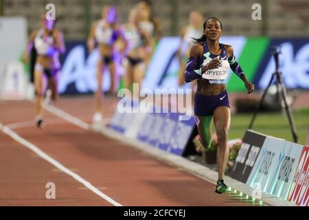 Brussels, Belgium. 4th Sep, 2020. Kenya's Faith Kipyegon competes during the 1000m Women at the Diamond League Memorial Van Damme athletics event at the King Baudouin stadium in Brussels, Belgium, Sept. 4, 2020. Credit: Zheng Huansong/Xinhua/Alamy Live News Stock Photo
