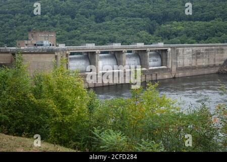 Kinzua Dam Power Station, Warren County, Allegheny National Forest, Pennsylvania, USA Stock Photo