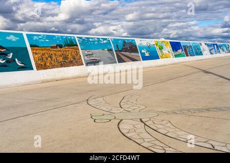 The Seawall Gallery on the pier in Gimli, Manitoba, Canada. Stock Photo