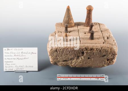 Oldest chess game board, Mohenjo daro, Indus valley civilization Gallery, National Museum of Pakistan, Karachi, Sindh, Pakistan, South Asia, Asia Stock Photo