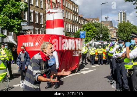 KENNINGTON, LONDON/ENGLAND - 5 September 2020: Extinction Rebellion with “Lightship Greta” during a protest Stock Photo