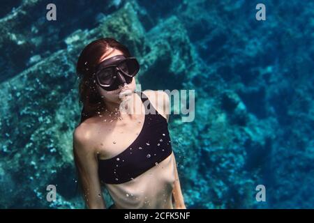 young girl's swimsuits seethrough ロコンド