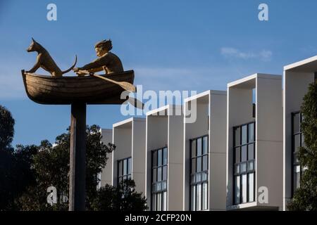 Melbourne Australia : Modern architecture and 'Man, Dog, Boat' sculpture in the Melbourne suburb of Albert Park. Stock Photo
