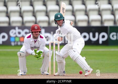 Worcester, UK. 07th Sep, 2020. WORCESTER, ENGLAND. SEPTEMBER 07 2020: Jake Libby of Worcestershire batting as wicketkeeper Steven Davies of Somerset looks on during day two of the County Championship, Bob Willis Trophy match between, Worcestershire and Somerset at New Road, Worcester, England on September 7 2020. (Photo by Mitchell Gunn/ESPA-Images) Credit: European Sports Photo Agency/Alamy Live News Stock Photo