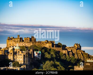 Sunrise at Edinburgh Castle, Edinburgh, Scotland, UK, GB. Stock Photo