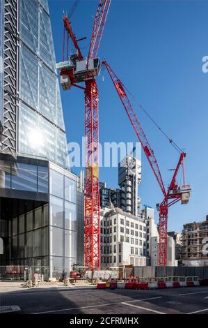 View from Bishopsgate with main elevator tower, Leadenhall building on the left. Construction site in foreground on Wilkinson Eyre's 8 Bishopsgate. Ll Stock Photo