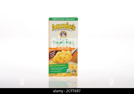 Annie’s Organic Vegan Mac & creamy cheese like sauce