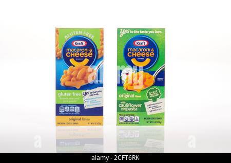 Kraft Gluten Free Macaroni & Cheese  and Cauliflower Mac & Cheese boxes Stock Photo