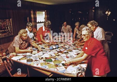 Seniors at a quilting bee Stock Photo - Alamy