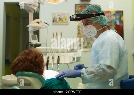 200908 Ljubljana Sept 8 2020 Xinhua A Patient Is Treated In A Dental Clinic At Community Health Center Ljubljana In Ljubljana Slovenia Sept 4 2020 The Covid 19 Epidemic Has Affected