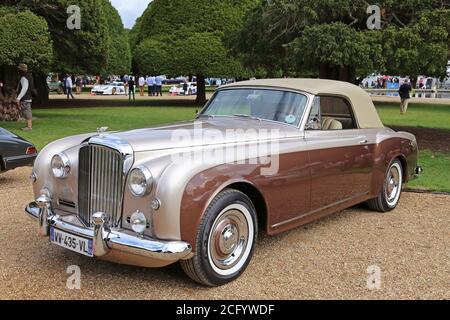 Bentley S1 Continental Drophead Coupé by Park Ward (1957), Concours of Elegance 2020, Hampton Court Palace, London, UK, Europe Stock Photo