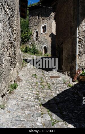The small and picturesque village of Amazas (Oulx) in Susa valley. (Piedmont, Italy) Stock Photo
