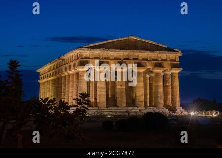 Paestum (Italy): The Temple of Neptune (Temple of Poseidon) is the largest temple in the ancient Greek city of Poseidonia (Pæstum in Roman times). Stock Photo