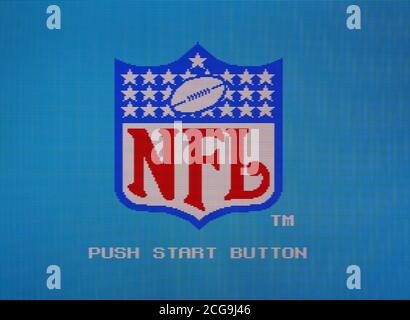 NFL Football - Nintendo NES | VideoGameX