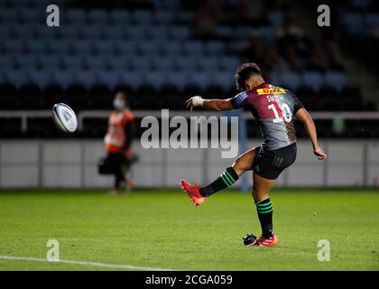 Twickenham Stoop, London, UK. 9th Sep, 2020. Gallagher Premiership Rugby, London Irish versus Harlequins; Marcus Smith of Harlequins with a conversion Credit: Action Plus Sports/Alamy Live News Stock Photo