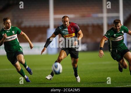 Twickenham Stoop, London, UK. 9th Sep, 2020. Gallagher Premiership Rugby, London Irish versus Harlequins; Ross Chisholm of Harlequins charging for the loose ball Credit: Action Plus Sports/Alamy Live News Stock Photo