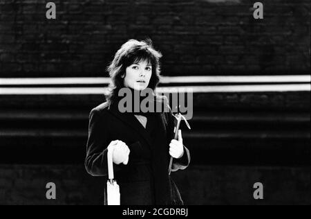 Joanne Whalley (Gilly Bown) in THE GENIUS by Howard Brenton at the Royal Court Theatre, London SW1  08/09/1983  design: Peter Hartwell  lighting: Gareth Jones  director: Danny Boyle Stock Photo