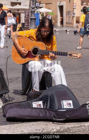 Editorial Piazza Navona, Rome - June 17th 2019: Tourists visiting the ...