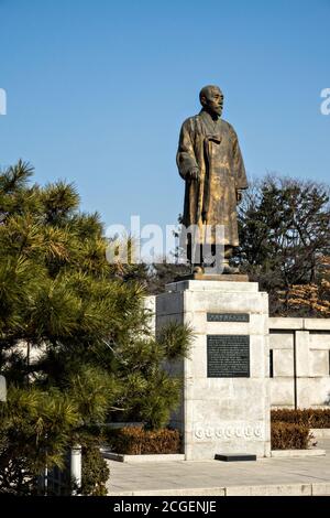 Statue of the Korean patriot Lee Sang-Jae known by his pen name Wolnam outside Jongmyo Park in Seoul, South Korea. Wolnam was an activist who played a major role in national independence from Japan. Stock Photo