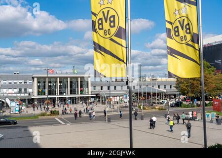 The main station in Dortmund, at Königswall, main entrance, station forecourt, BVB Borussia Dortmund flags, NRW, Germany Stock Photo